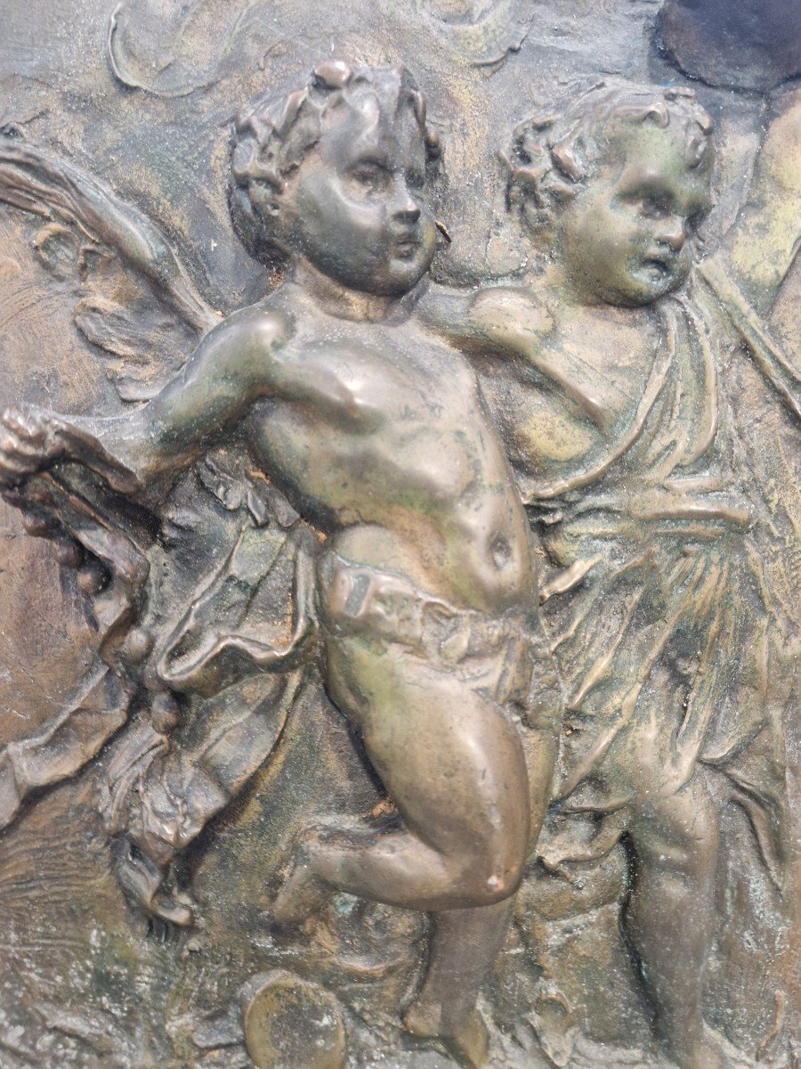 Altorilievo in bronzo raffiguarante putti danzanti. Realizzati alla fine dell'ottocento.-photo-2