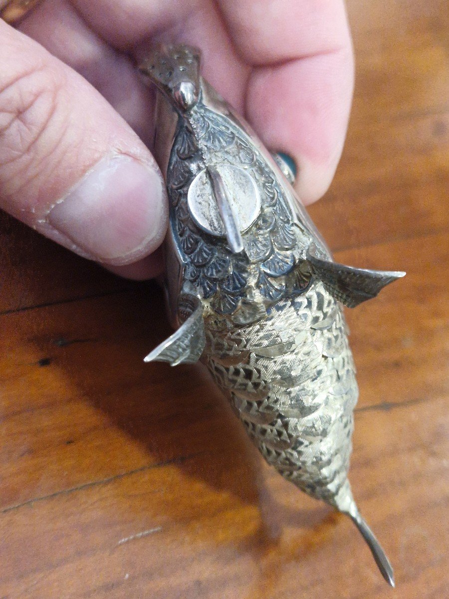 Tris di saliere in argento 800 a forma di pesce. Prodotte alla fine dell'ottocento-photo-6