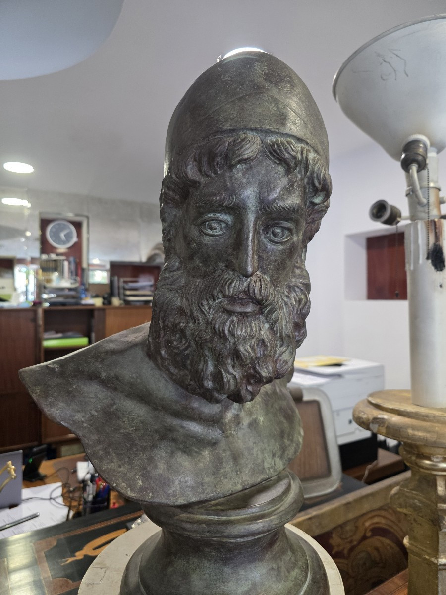 Chiurazzi - Busto greco in bronzo