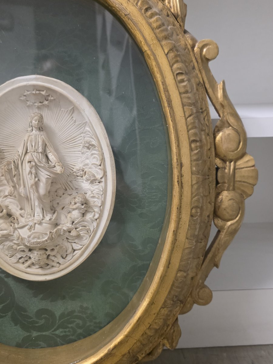 Bassorilievo in scagliola del 1857 (raffigurante l'Immacolata Concezione)-photo-4