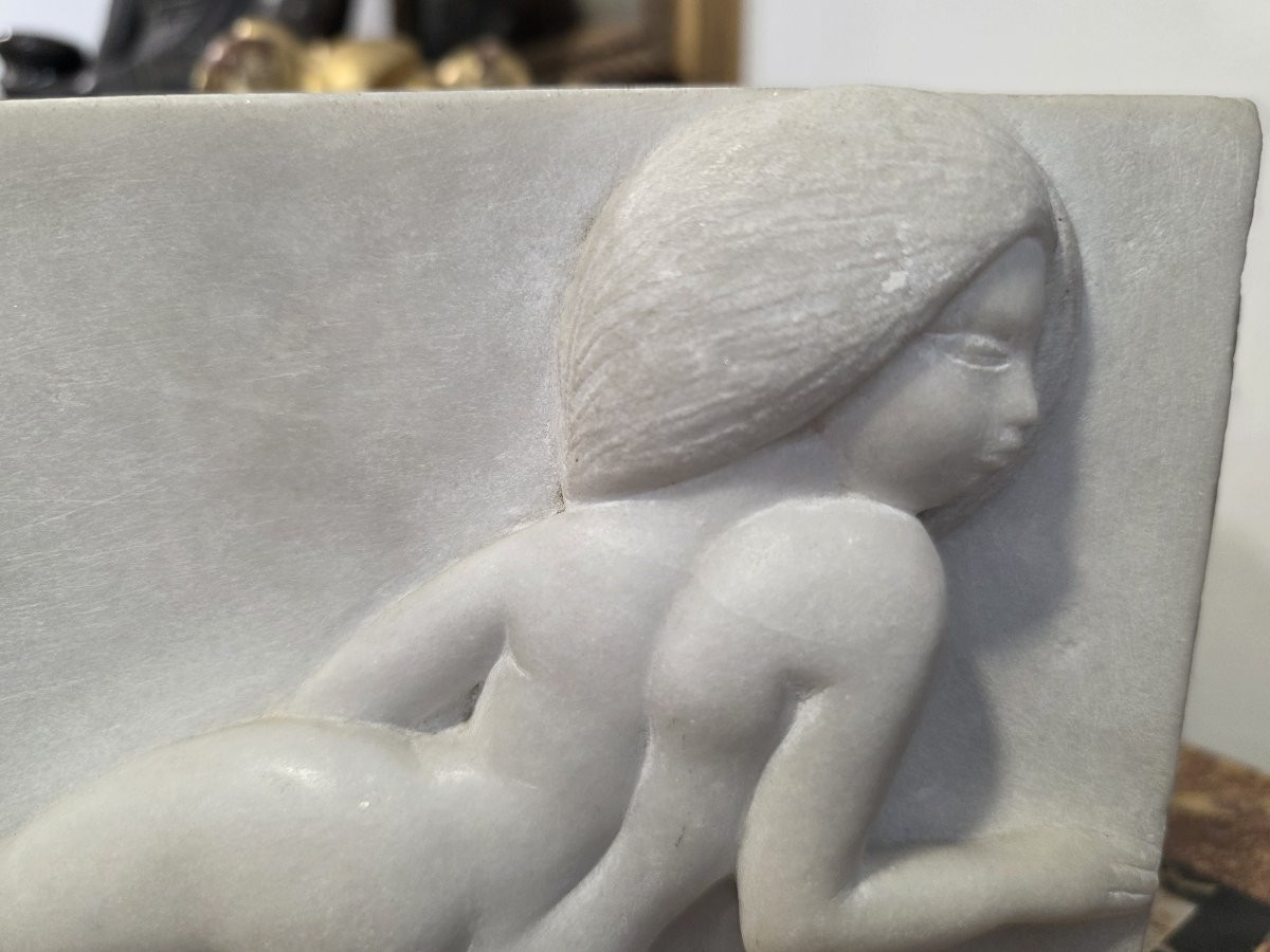 Placca di marmo zuccherino scolpita realizzata dall'artista Vittorio Saltelli-photo-2