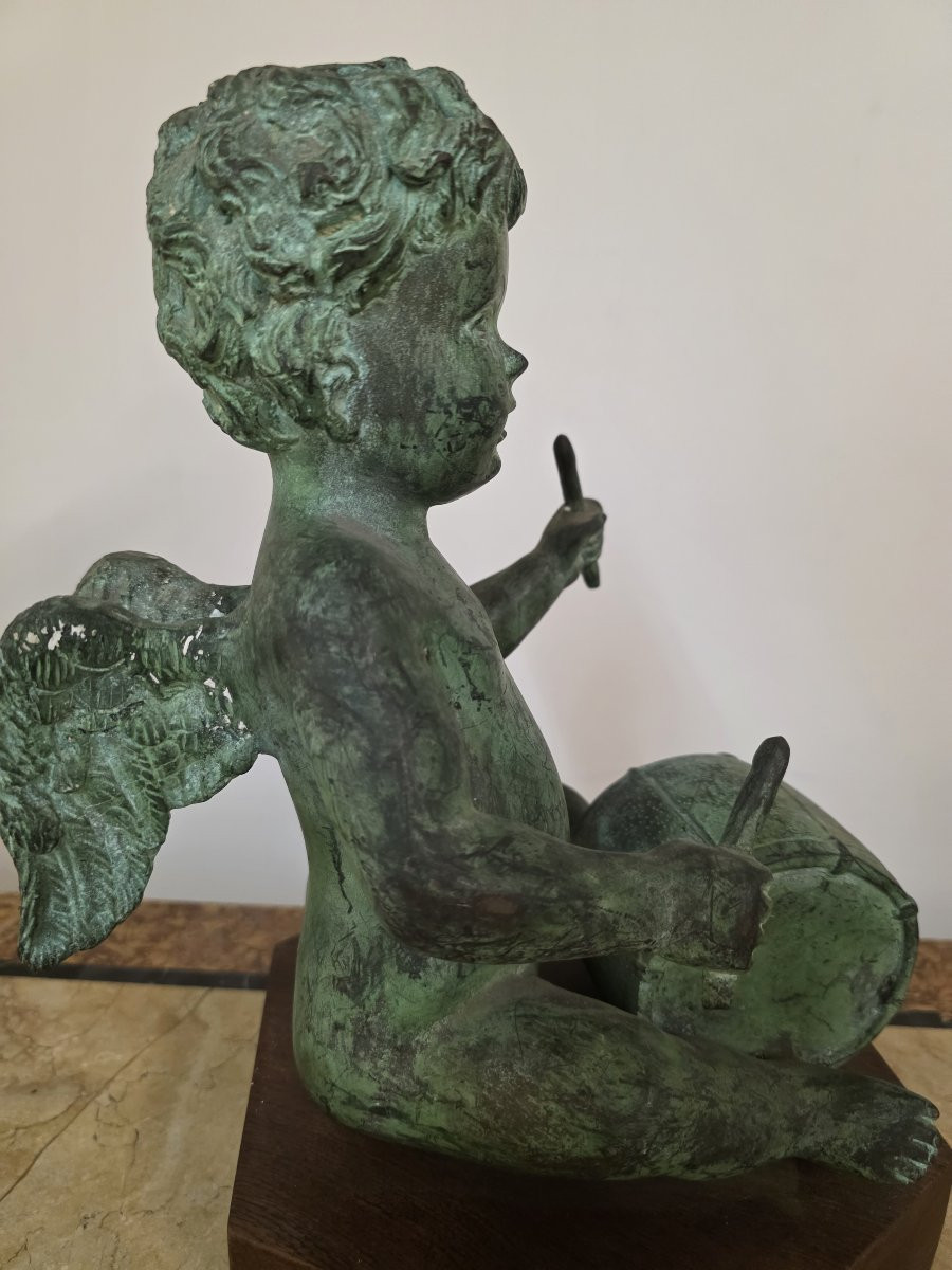 Putto con le ali che suona. Bronzo patinato dell'ottocento-photo-3