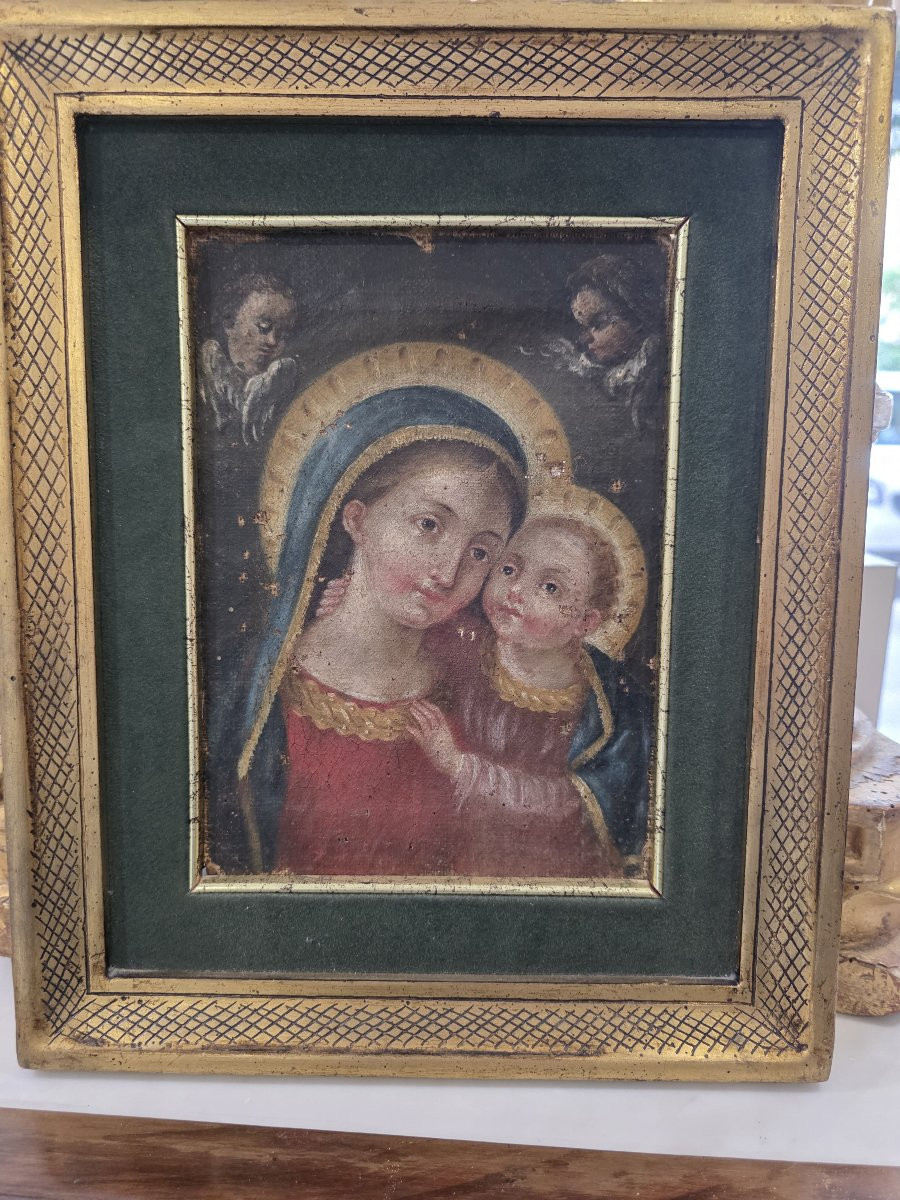 Olio su tela raffigurante Madonna con Bambino del settecento.-photo-2