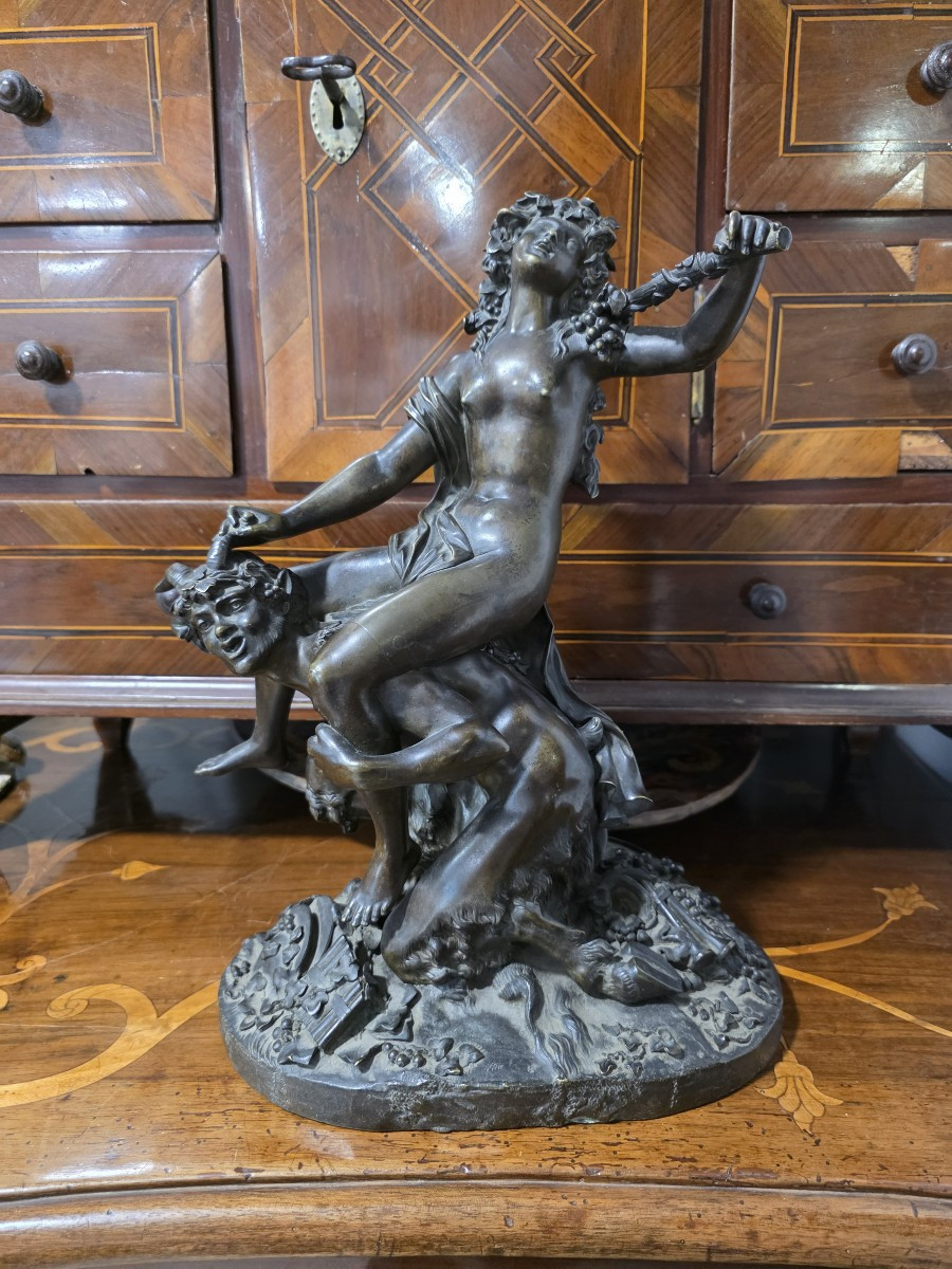 Bronzo raffigurante donna che cavalca Fauno. Vicino a Clodion. XIX secolo