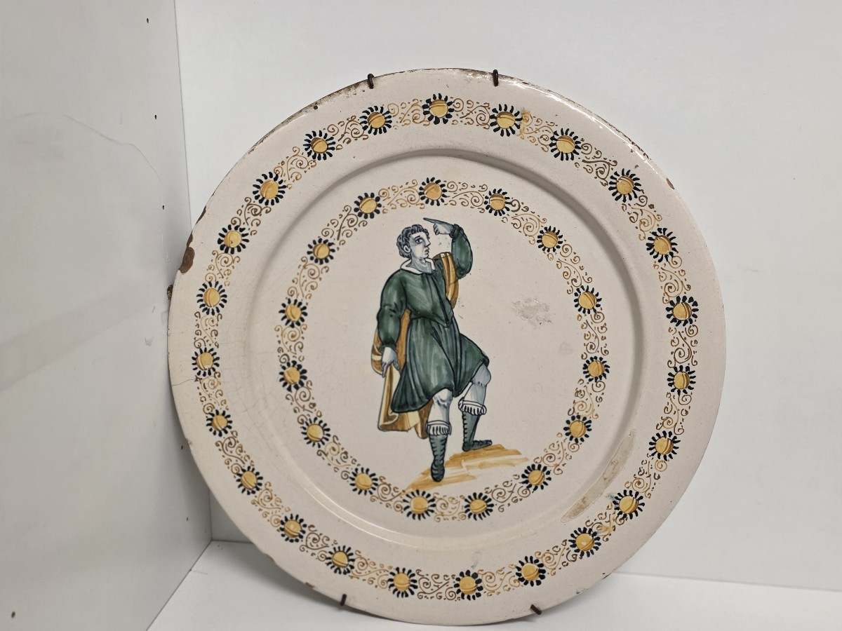 Piatto Castelli. fine XVI - inizio XVII secolo