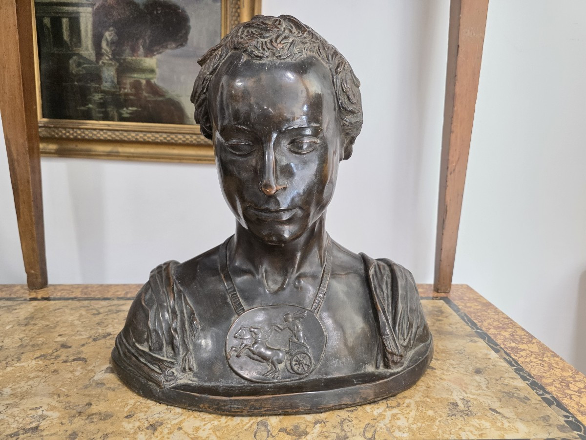 Mezzo busto di giovane ripreso dal Bronzo di Donatello. Fine XIX secolo