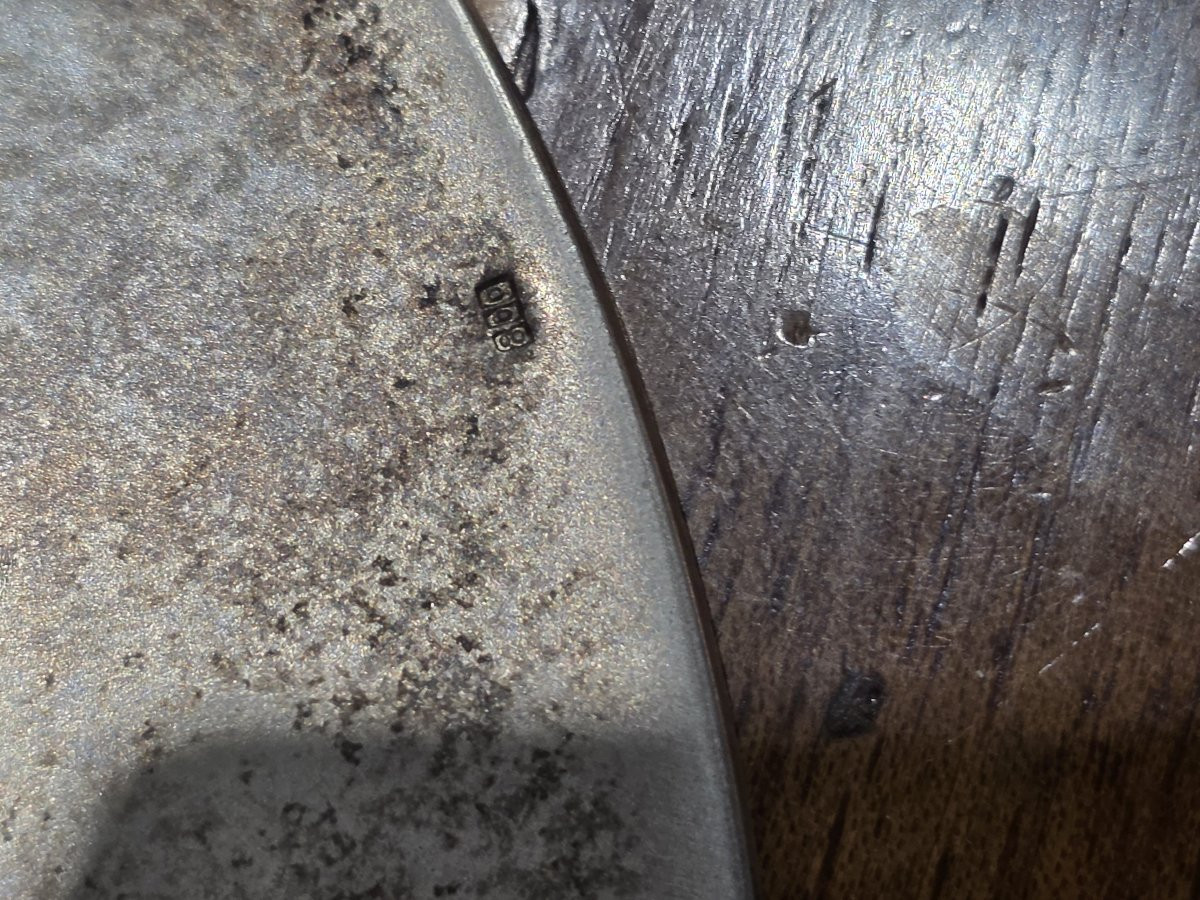 Calice in argento con inserti di corallo e lapislazuli.-photo-3