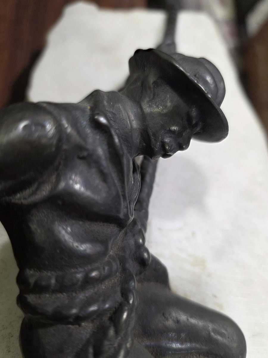 Bronzo scalatore con marmo. Epoca prima metà del novecento-photo-7