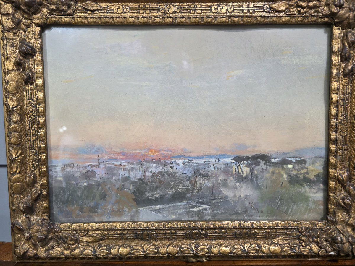 Pastello e acquarello su carta firmato G.Casciaro.  Raffigurante vista di una città-photo-2