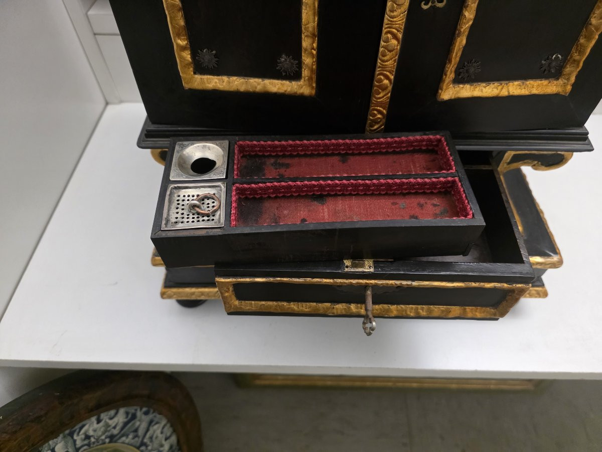 Raffinato Monetiere  - Augusta, inizio XVII secolo-photo-1