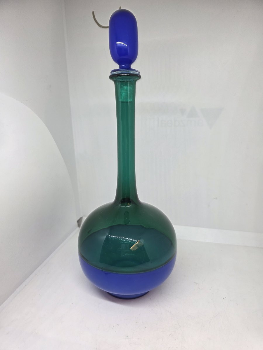  Bottiglia vetro soffiato lavorato con incalmo nei colori blu e verde. Venini, 1989 (Gio Ponti)-photo-2