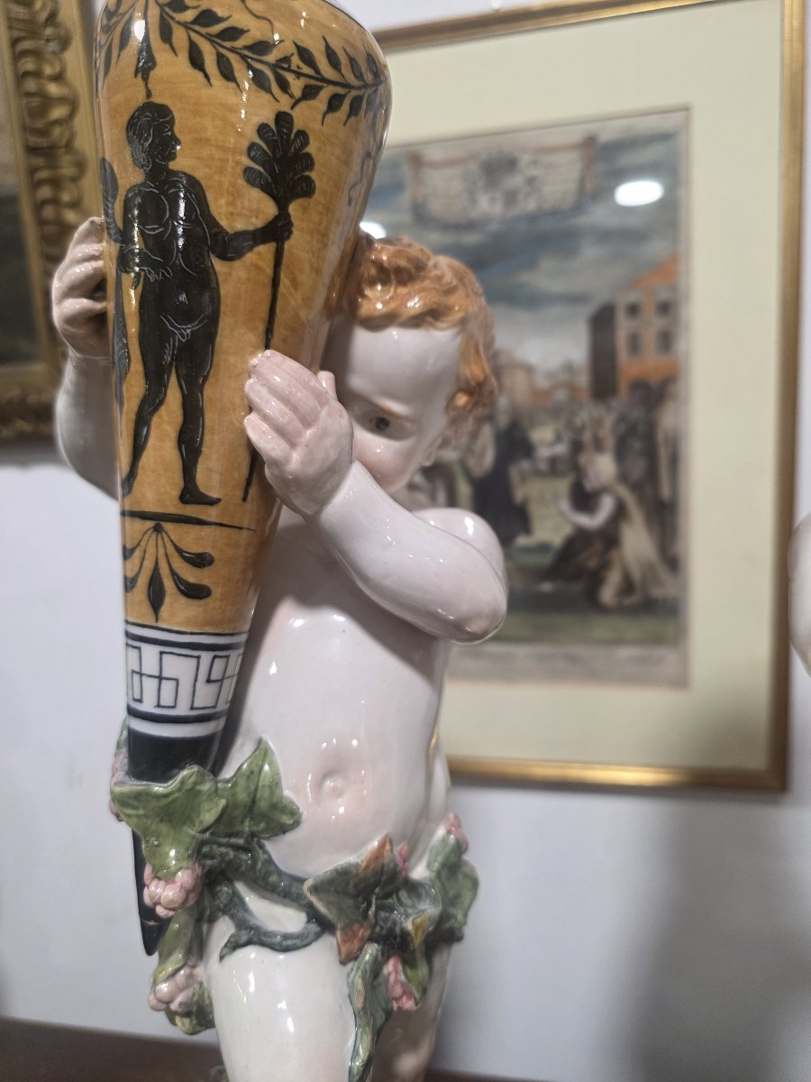 Coppia di putti in maiolica con vasi Ginori fine ottocento-photo-3
