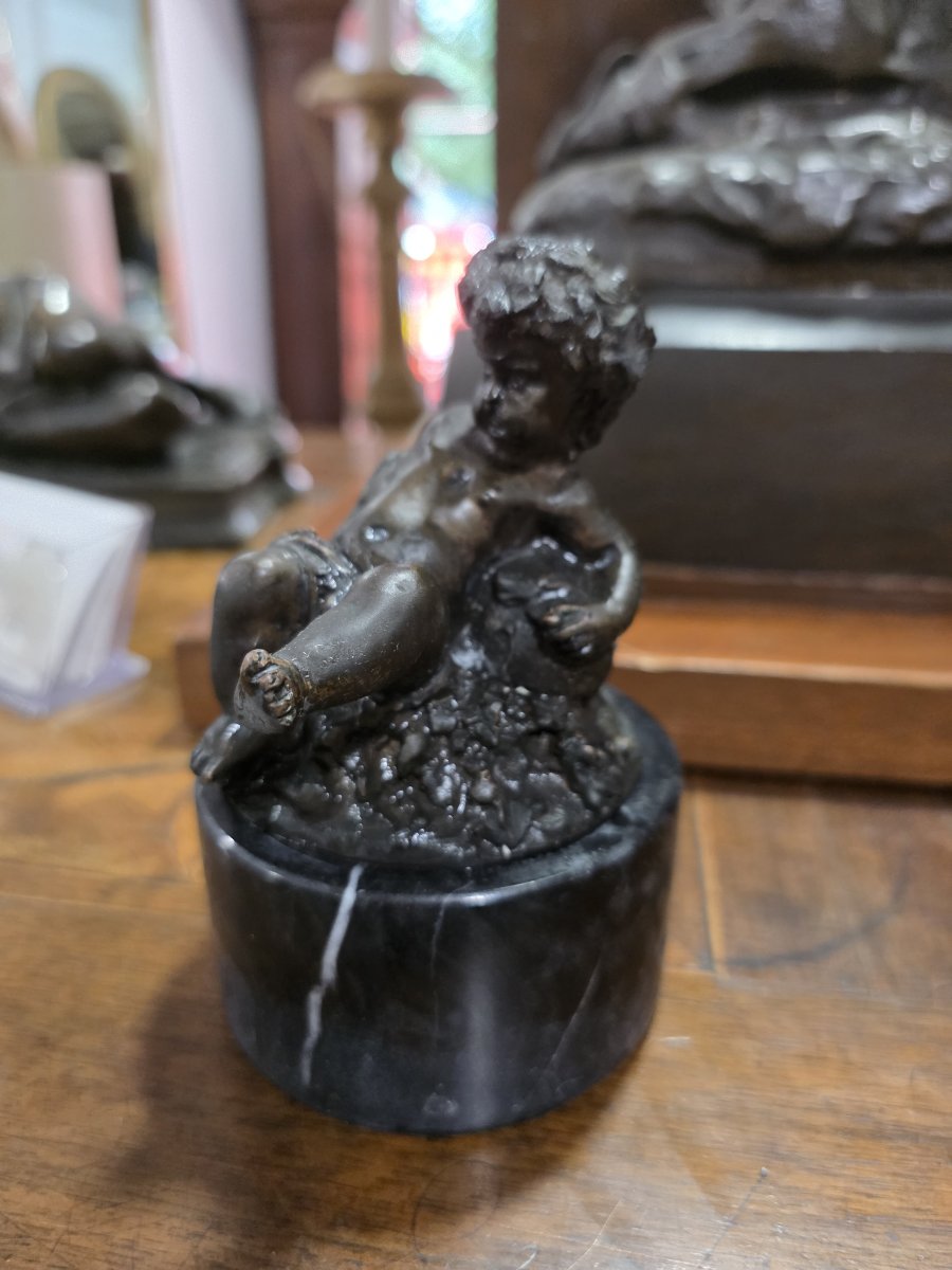 Piccolo Bronzo "Putto con Cornucopia" - Ferdinando De Luca, fine XIX Secolo