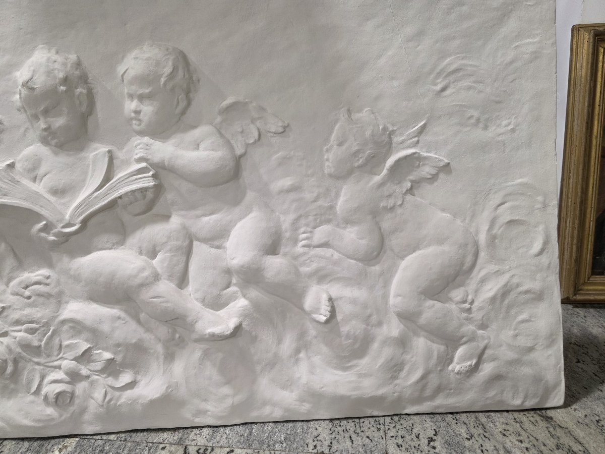 Coppia di grandi bassorilievi in gesso raffiguranti Allegoria di Putti – Fine XIX / Inizio XX-photo-3