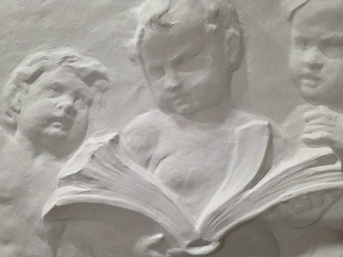 Coppia di grandi bassorilievi in gesso raffiguranti Allegoria di Putti – Fine XIX / Inizio XX-photo-1
