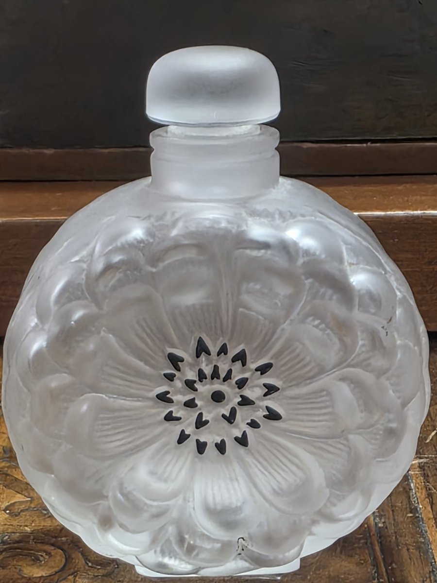 Flacone da profumo Art Déco in vetro stampato e satinato con decoro floreale (ca. 1930-1950)-photo-3