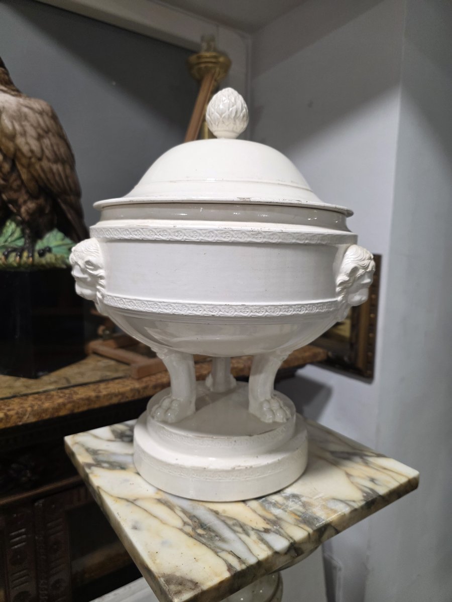 Importante Zuppiera Neoclassica in Terraglia Bianca - Giustiniani, Napoli, 1810-1820 circa