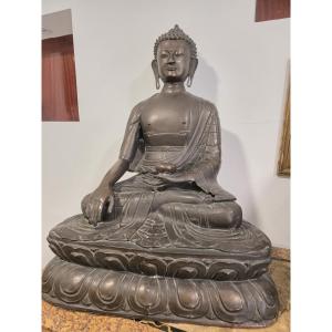 Grande Buddha in bronzo Cina XIX secolo