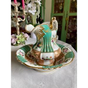 Very Beautiful Paris Porcelain Toilet Set 