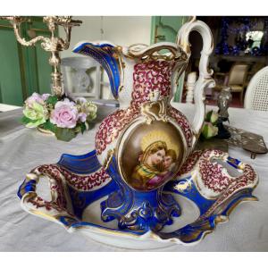 Very Beautiful Paris Porcelain Toilet Set 