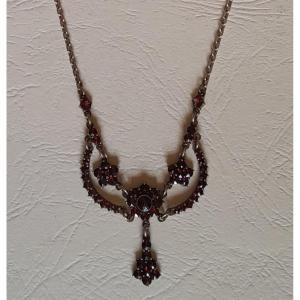 Antique Drapery Necklace, Silver And Garnets