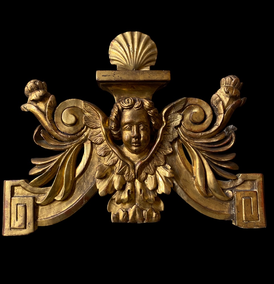 Antico fregio genovese con putto 