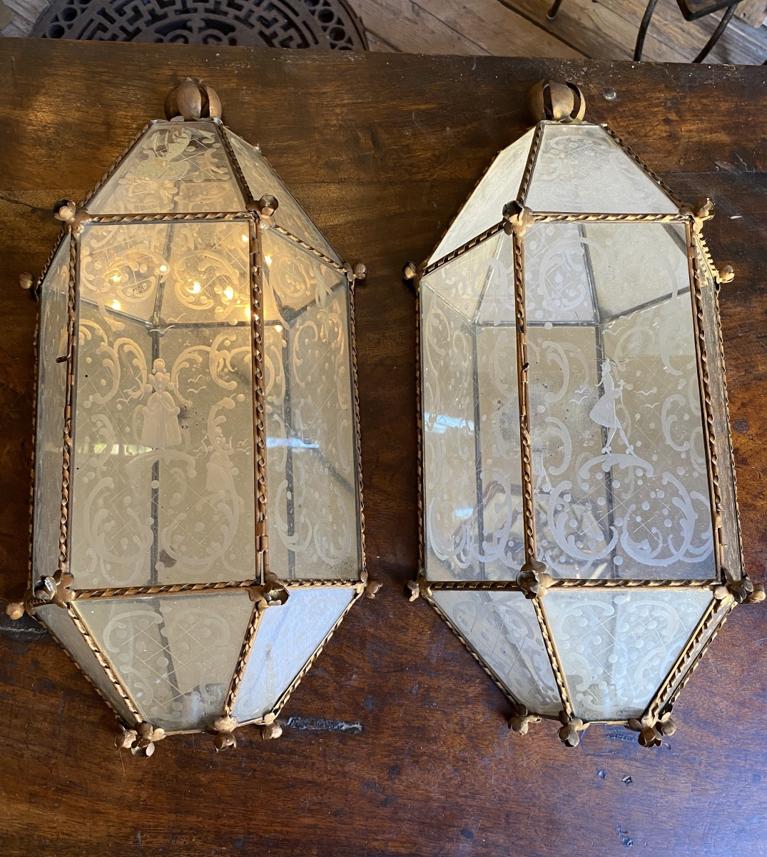 Coppia di appliques veneziane 