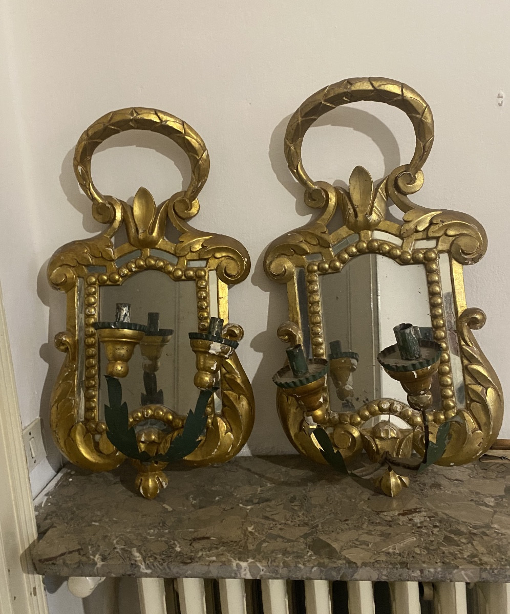 Coppia di appliques antiche 