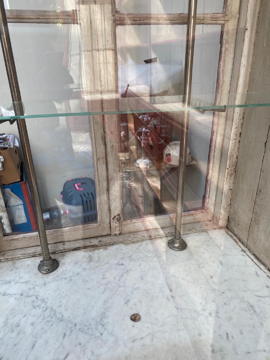 Ambiente di negozio storico italiano -photo-4