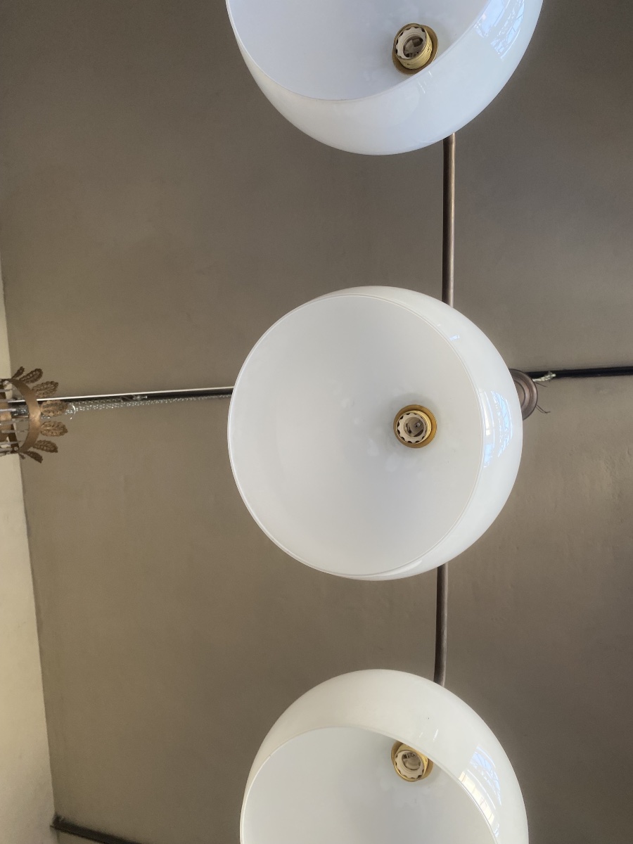 Lampadario in ottone e vetro opalino-photo-4