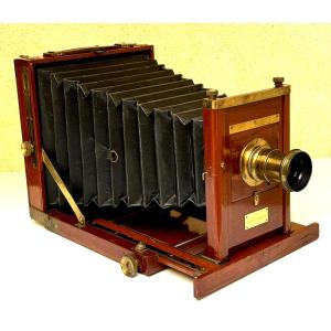 Rochester Optical Universal Camera Circa 1895
