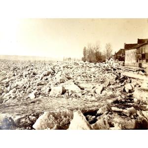 Delphin, Ice Floe Of The Loire, Saumur C. 1880 Albumen Photograph