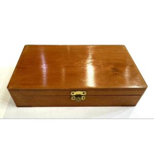 Stereoscopic Viewer Box With Vintage Spirite Stereo Photography