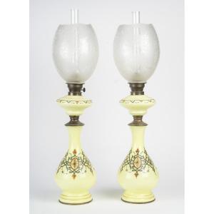 Pair Of Lamps In Painted Opaline - Late 19th Century, Orientalist Taste