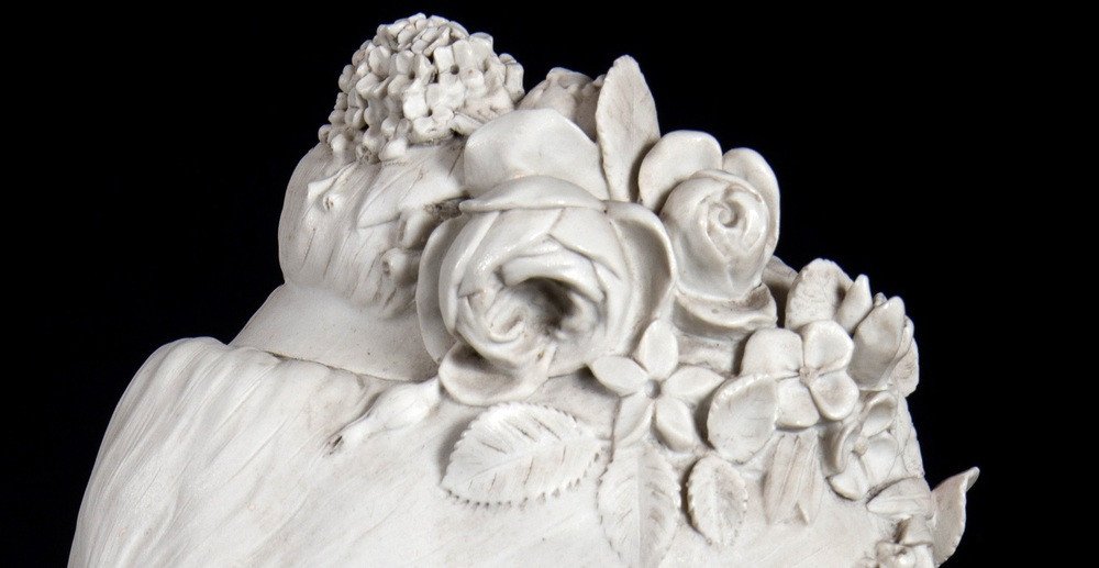 Ancien Buste De Marie Antoinette En Porcelaine Biscuit Du 19ème Siècle-photo-1