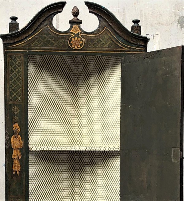 Ancien Armoire d'angle Du XVIIIe SiÈcle-photo-1