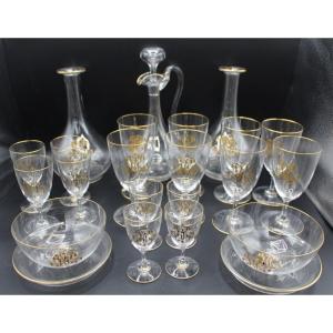 Baccarat Dinner Service Monogrammed In Gold Hr, Early 20th Century 