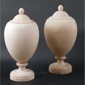 Pair Of Alabaster Vases, Italy, First Half Of The 19th Century