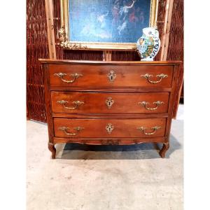 Louis XIV Period Chest Of Drawers In Walnut. Rhône Valley Region, 18th Century.