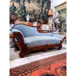 19th Century Biedermeier Style Chaise Longue. Circa 1880, Walnut.