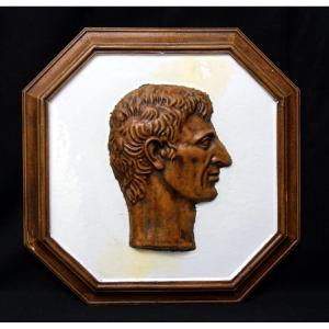 Large Hexagonal Frame In Glazed Ceramic Representing The Right Profile Of A Roman