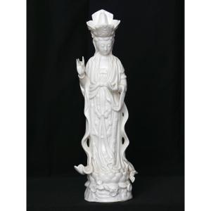 Guanyin In White Porcelain From Dehua