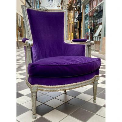 Elegant Louis XVI Shepherdess - XVIIIth