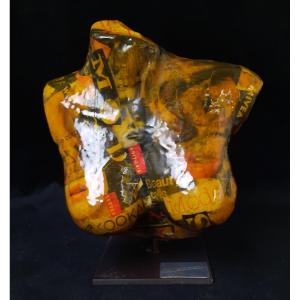 Thierry Herbreteau - Resin Sculpture - Bust Of A Woman 