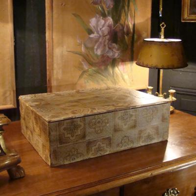 Box Wallpaper Late 18th
