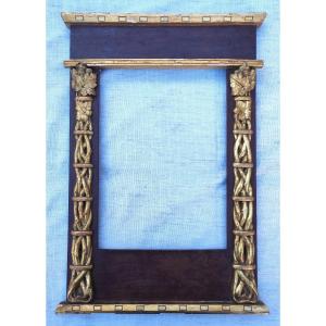 Symbolist Frame In Wood And Gilded Stucco, 29 Cm X 21 Cm