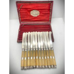 Bizos, Cutler To The King, Set Of 12 Silver Knives, 1798 