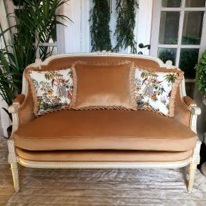 Louis XVI Style Bench Seat