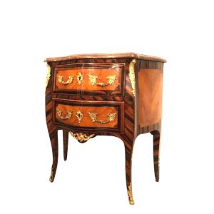 Louis XV Sauteuse Commode
