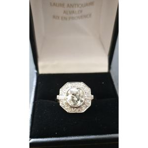 Art Deco Style Ring White Gold Diamonds